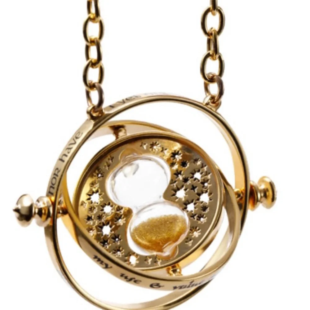 Harry Potter Time Turner Prop Replica - Picture 5 of 6